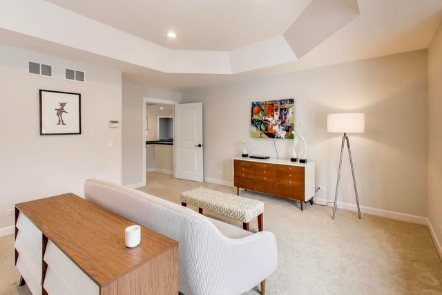 70 Spencer Court, Deerfield, IL 60015