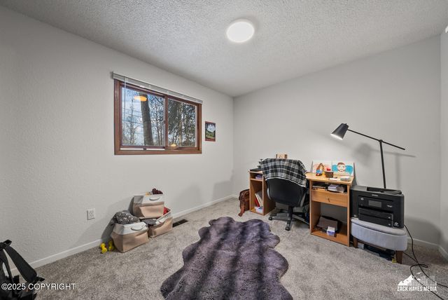 6501 Donna, Anchorage, AK 99504