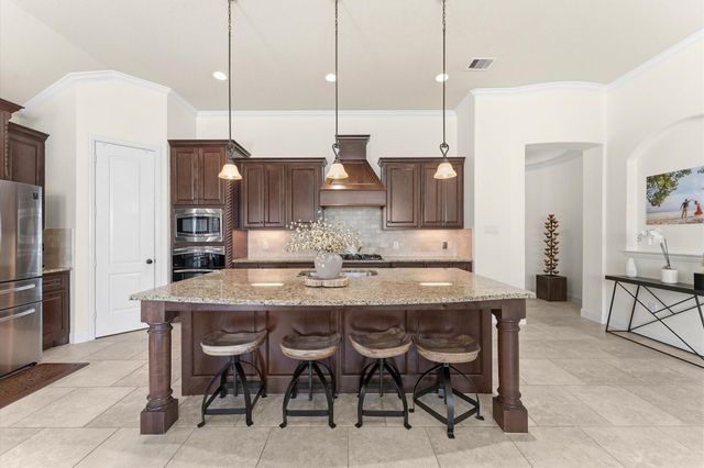 95 Lindenberry Circle, The Woodlands, TX 77389