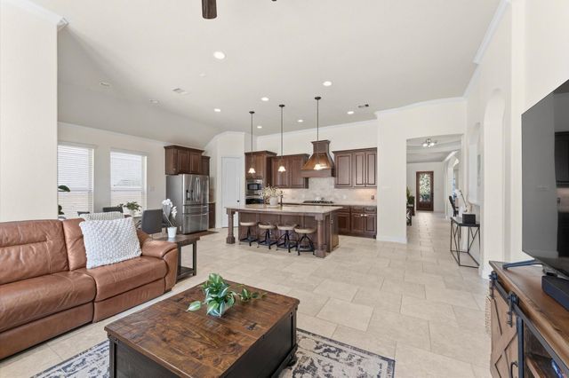 95 Lindenberry Circle, The Woodlands, TX 77389