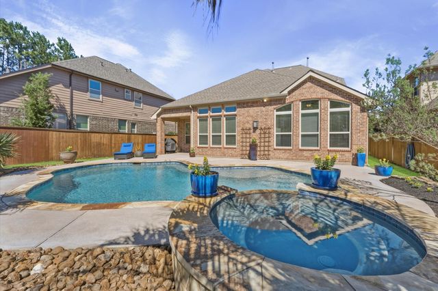 95 Lindenberry Circle, The Woodlands, TX 77389