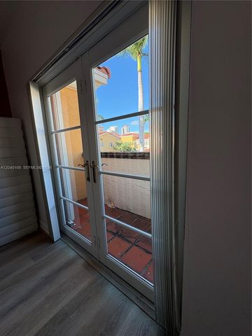 18410 NE 30th Ave 18410, Aventura, FL 33160