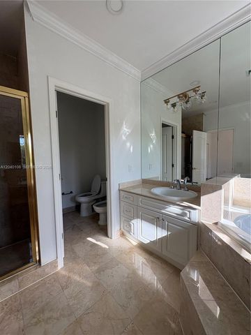 18410 NE 30th Ave 18410, Aventura, FL 33160