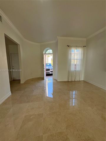 18410 NE 30th Ave 18410, Aventura, FL 33160