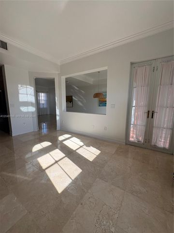 18410 NE 30th Ave 18410, Aventura, FL 33160