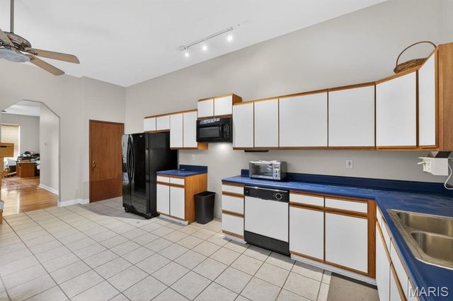 1907 Lynch Street, St Louis, MO 63118