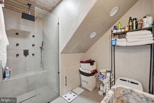 6714 ASSET DR, Landover, MD 20785