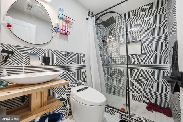 6714 ASSET DR, Landover, MD 20785