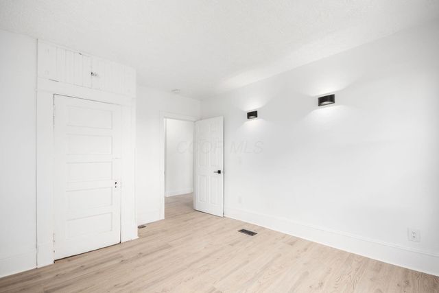 35 Meek Avenue, Columbus, OH 43222