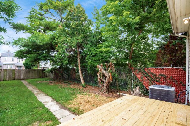 35 Meek Avenue, Columbus, OH 43222