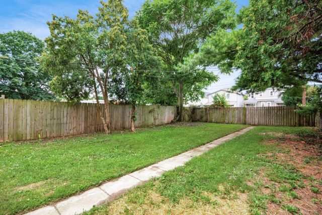 35 Meek Avenue, Columbus, OH 43222