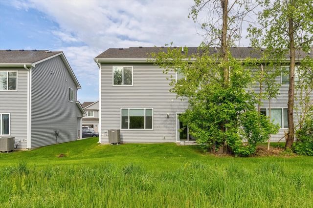 265 Amberwood Drive, Pleasant Hill, IA 50327