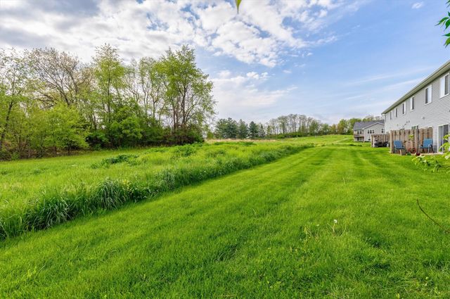 265 Amberwood Drive, Pleasant Hill, IA 50327