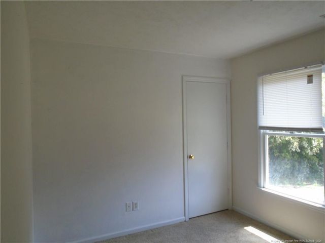 5595 Quietwood Place, Fayetteville, NC 28304