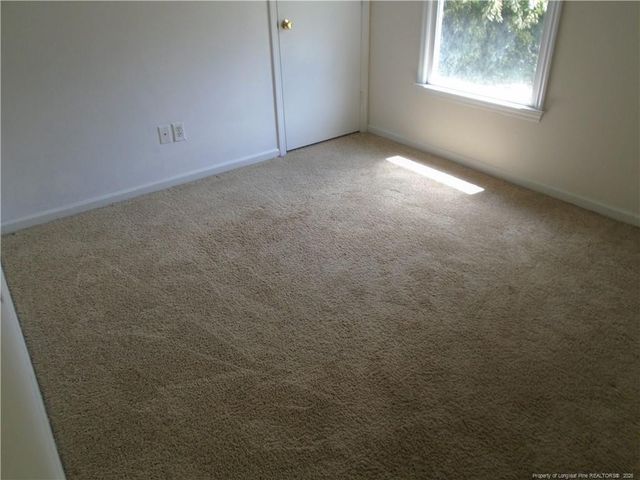 5595 Quietwood Place, Fayetteville, NC 28304