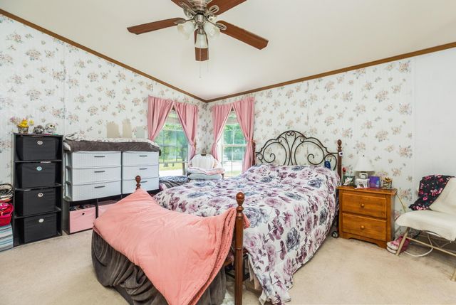 174 Spruce Drive, Farmington, NH 03836