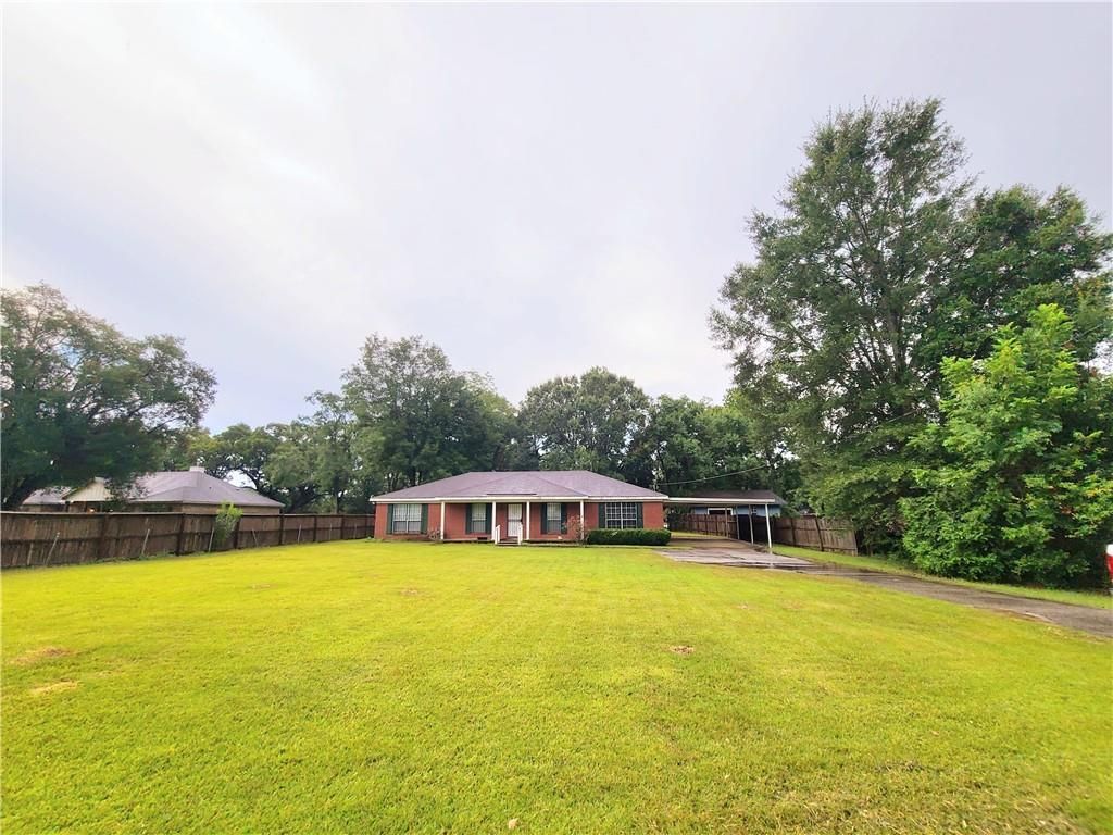 9255 Old Pascagoula Road, Theodore, AL 36582