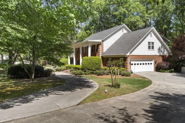 1780 Brandon Hall Drive, Atlanta, GA 30350