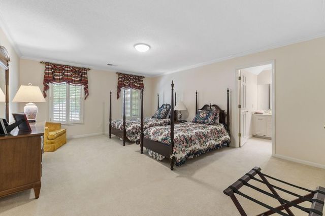 1780 Brandon Hall Drive, Atlanta, GA 30350