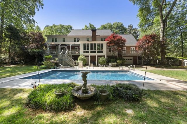 1780 Brandon Hall Drive, Atlanta, GA 30350
