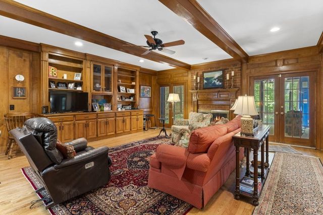 1780 Brandon Hall Drive, Atlanta, GA 30350