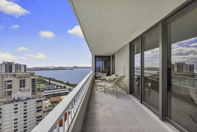 5510 N Ocean Drive 24a, Singer Island, FL 33404