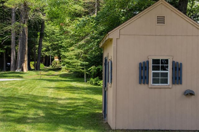 37 Tamwood Road, Moultonborough, NH 03254