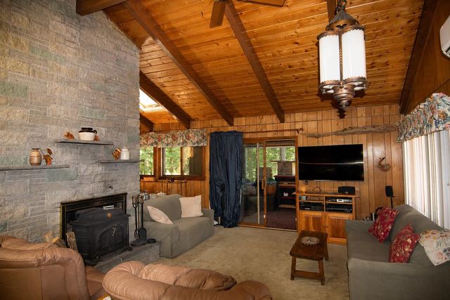 37 Tamwood Road, Moultonborough, NH 03254