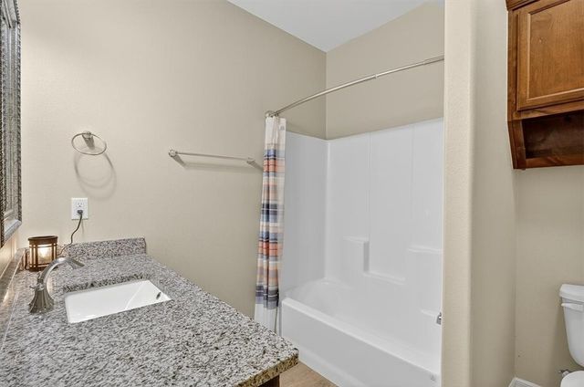 2214 Cuarzo Dr, Corpus Christi, TX 78414