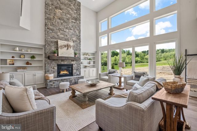 549 WEBB RD, Chadds Ford, PA 19317