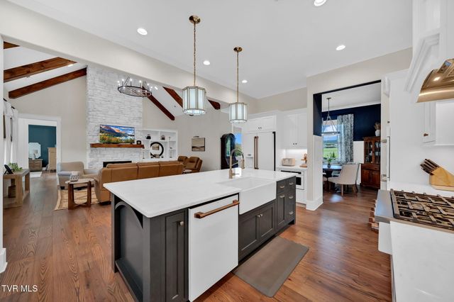 219 Bulldog Miller Road, Jonesborough, TN 37659