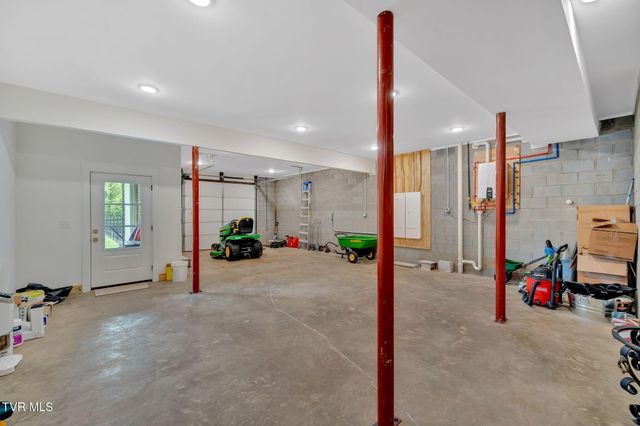 219 Bulldog Miller Road, Jonesborough, TN 37659