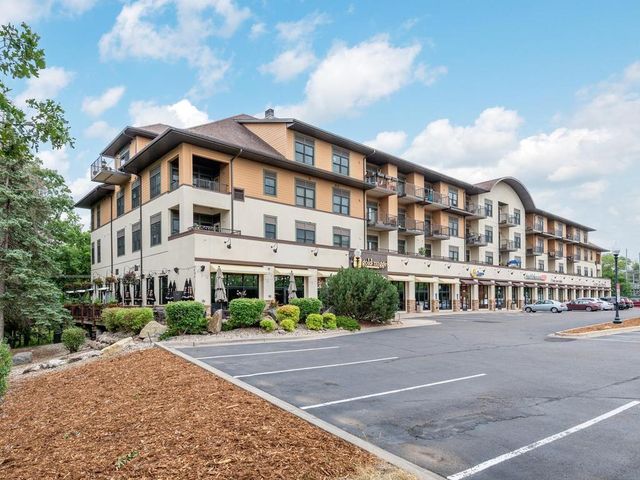 14401 Atrium Way 136, Minnetonka, MN 55345