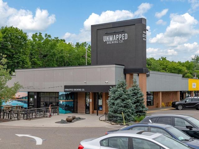 14401 Atrium Way 136, Minnetonka, MN 55345