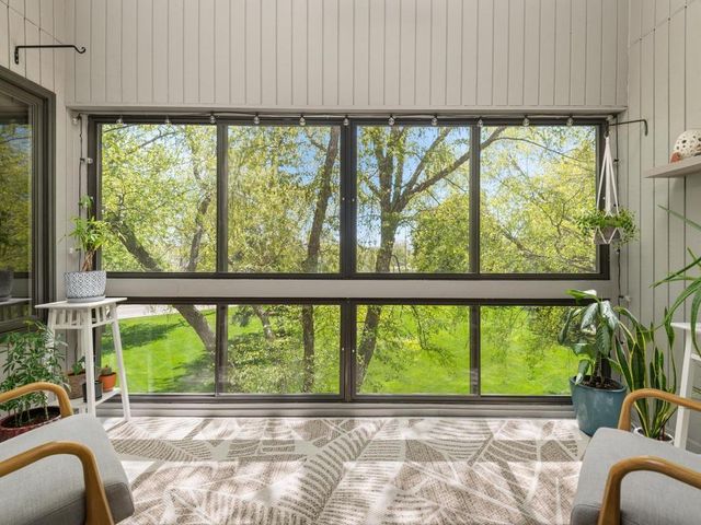 14401 Atrium Way 136, Minnetonka, MN 55345