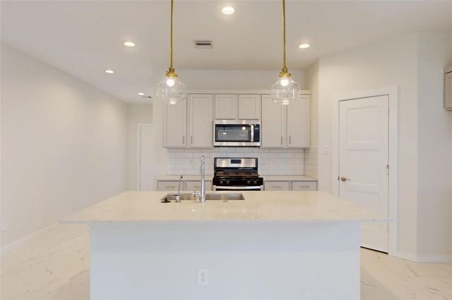 10428 Great Basin Lane, Conroe, TX 77384