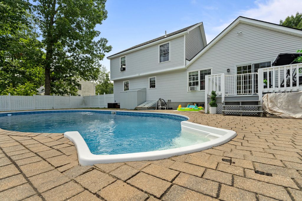 10 Aspen Drive, Saco, ME 04072 — photo 5