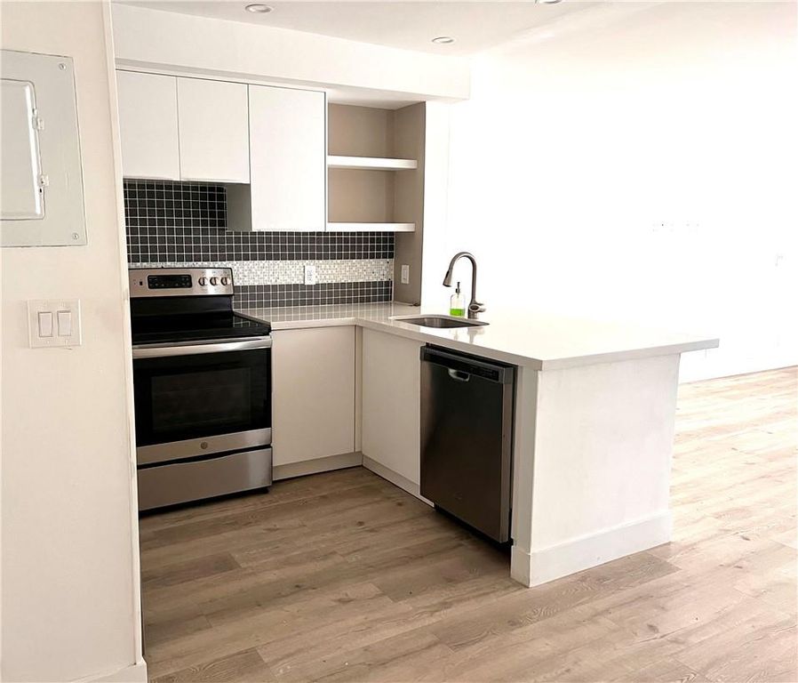 10930 Royal Palm Blvd 10930, Coral Springs, FL 33065