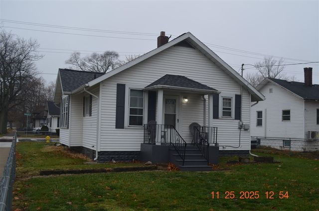 791 Mcallister Avenue, Benton Harbor, MI 49022