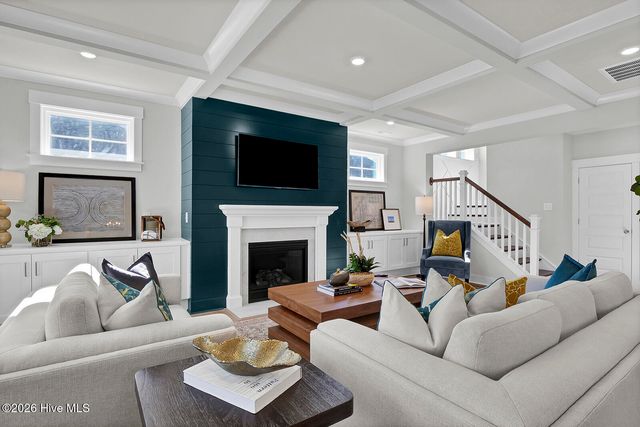 564 Heart Pne Avenue, Wilmington, NC 28411