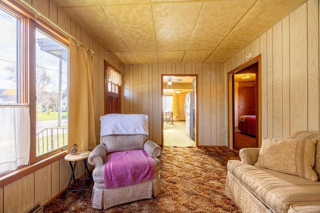 657 Sioux Street, Winona, MN 55987