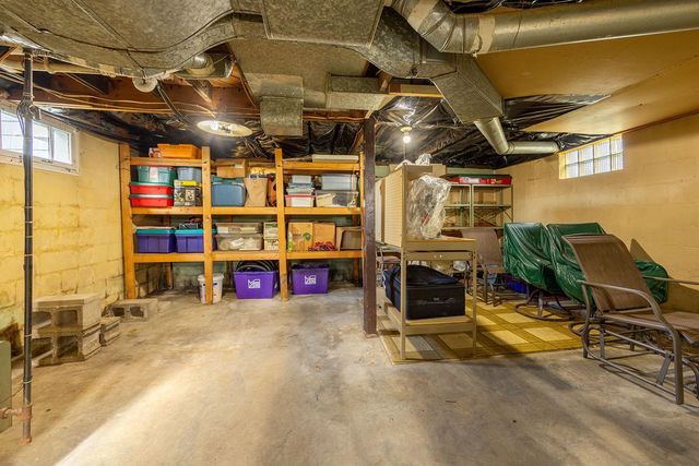 657 Sioux Street, Winona, MN 55987