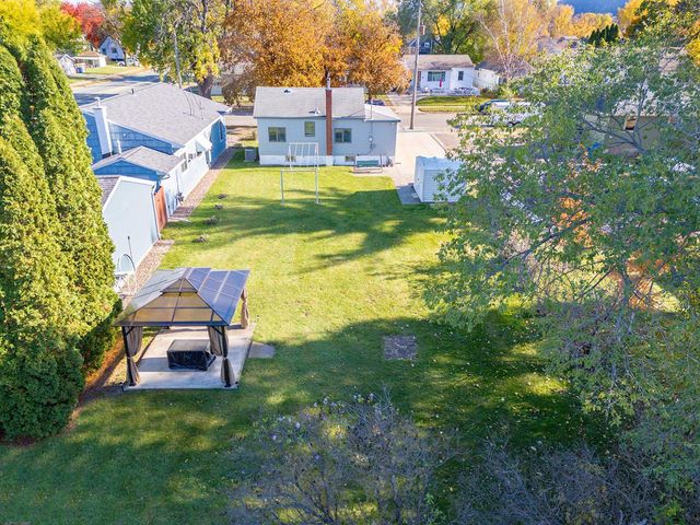 657 Sioux Street, Winona, MN 55987