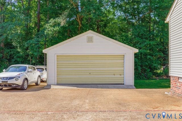 23811 Sparrow Ct, North Dinwiddie, VA 23803