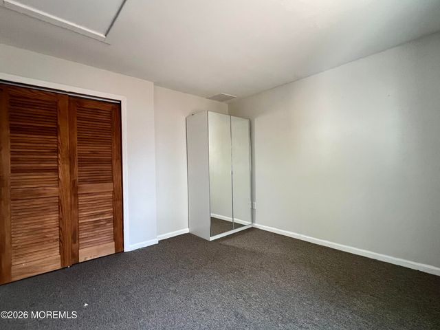 1217 Spray Avenue, Beachwood, NJ 08722