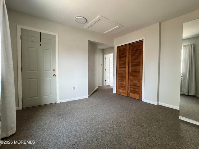 1217 Spray Avenue, Beachwood, NJ 08722