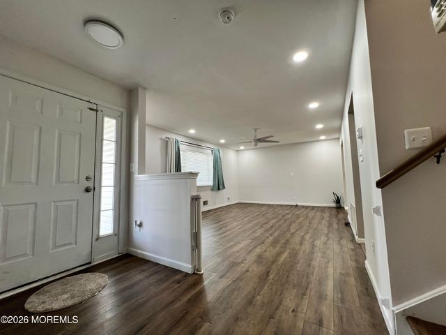 1217 Spray Avenue, Beachwood, NJ 08722