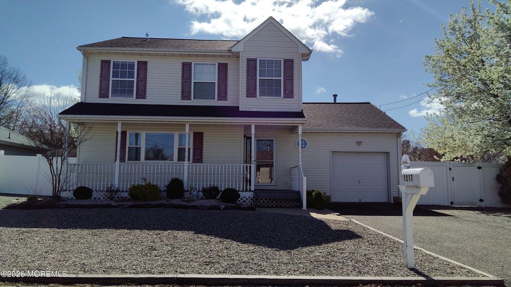 1217 Spray Avenue, Beachwood, NJ 08722