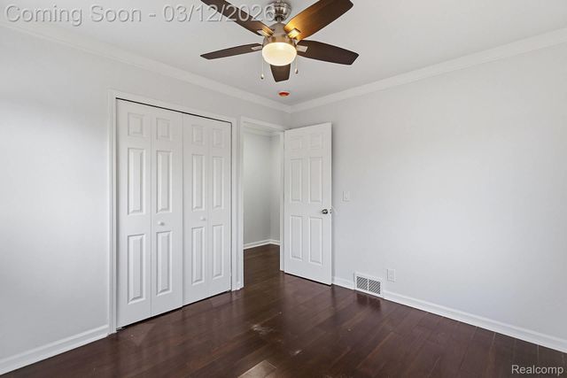 28824 Bohn Street, Roseville, MI 48066