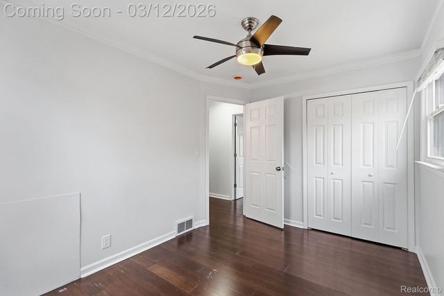 28824 Bohn Street, Roseville, MI 48066